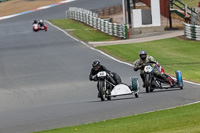 Vintage-motorcycle-club;eventdigitalimages;mallory-park;mallory-park-trackday-photographs;no-limits-trackdays;peter-wileman-photography;trackday-digital-images;trackday-photos;vmcc-festival-1000-bikes-photographs